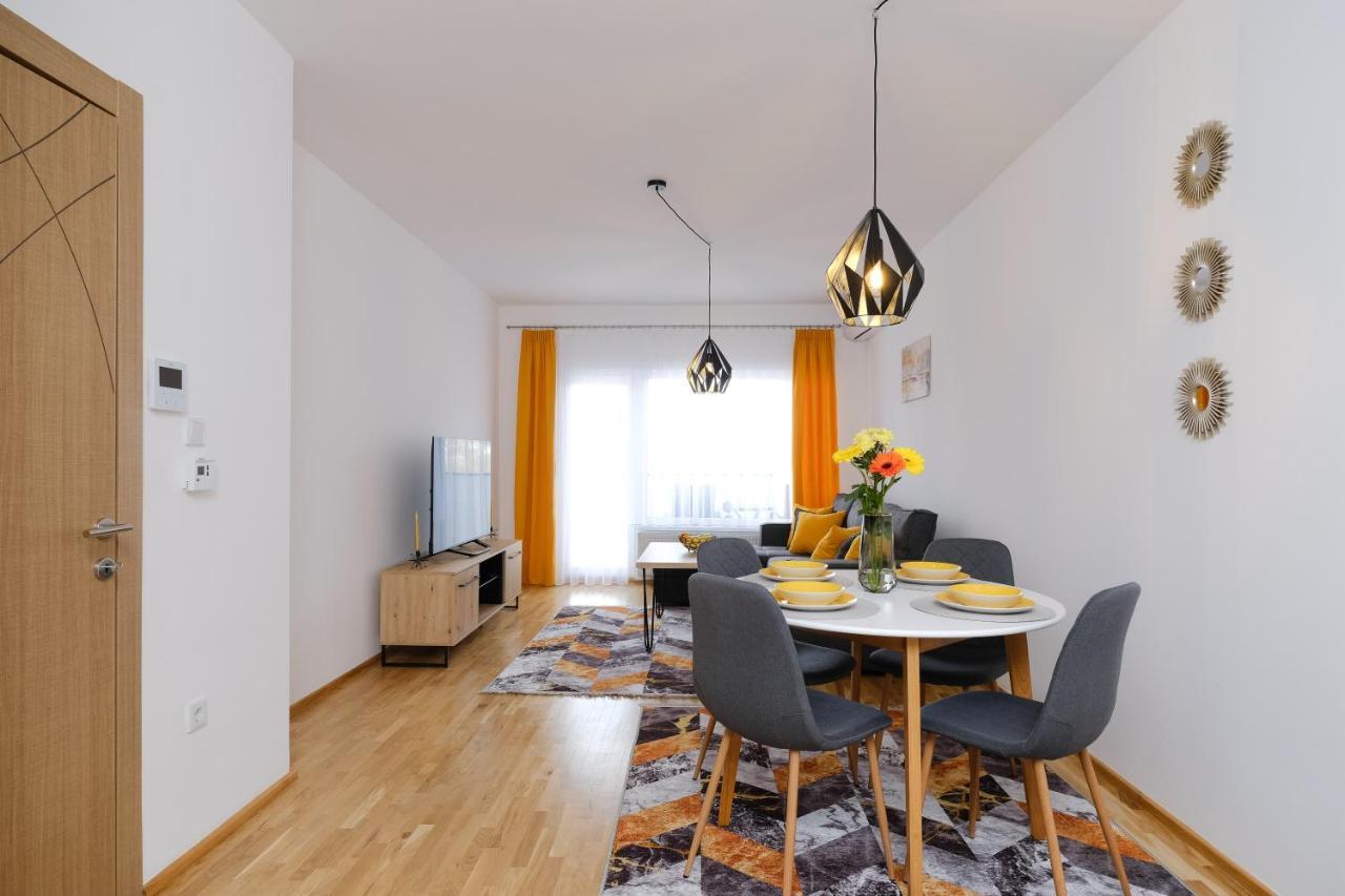 Sara Apartments Visoko Esterno foto